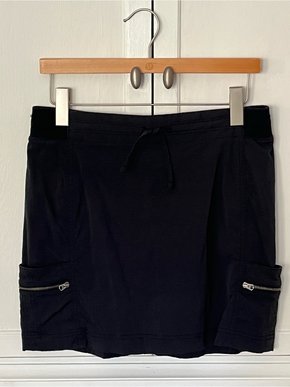 ATHLETA | 10 | Black Skort